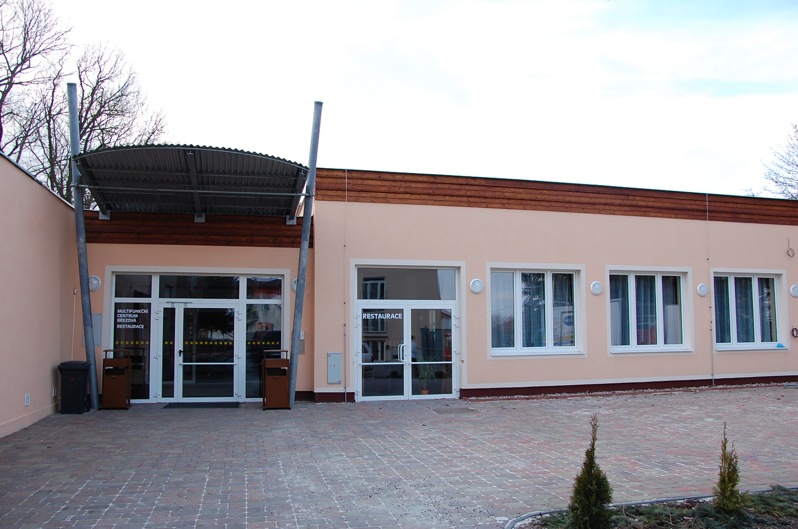 Rekonstrukce kulturního domu na Multifunkční centrum Březová - I. etapa